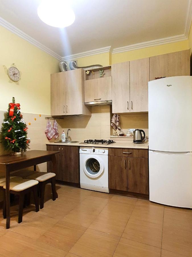 Homey Apartment On Vicheva Str. Lemberg Exterior foto